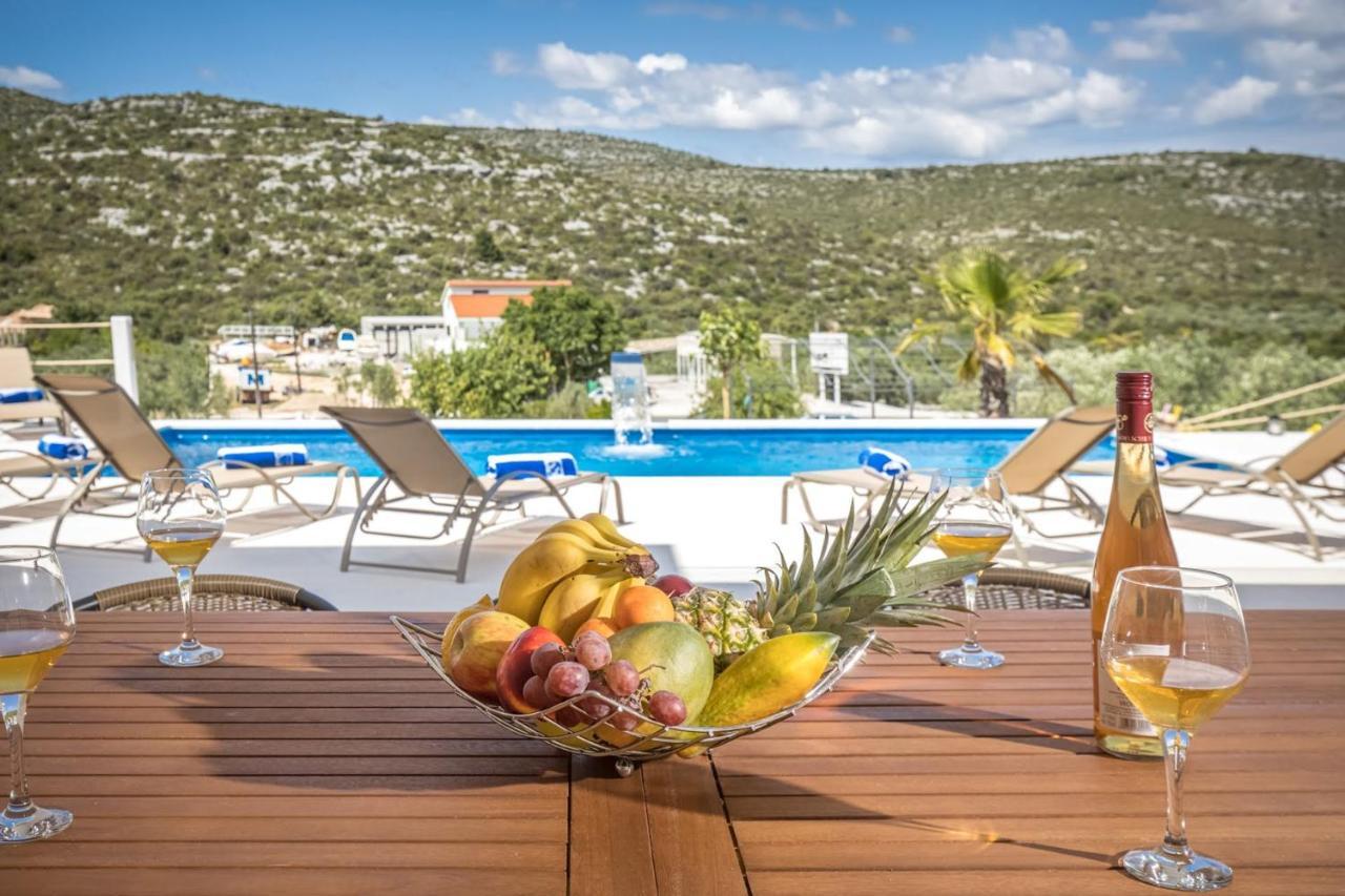 Villa Hileja Marina Dış mekan fotoğraf