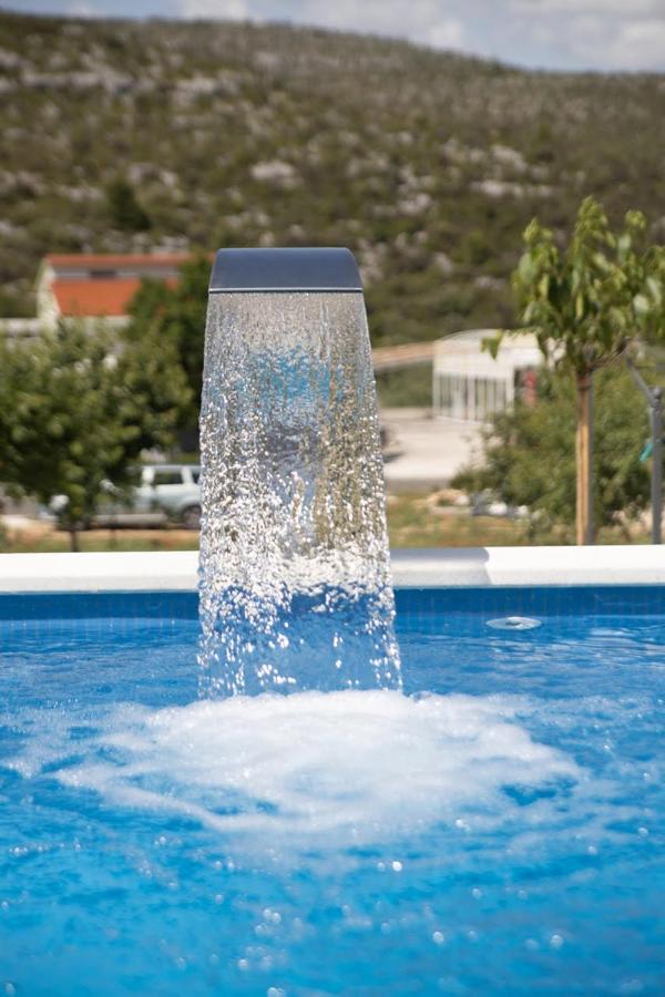Villa Hileja Marina Dış mekan fotoğraf